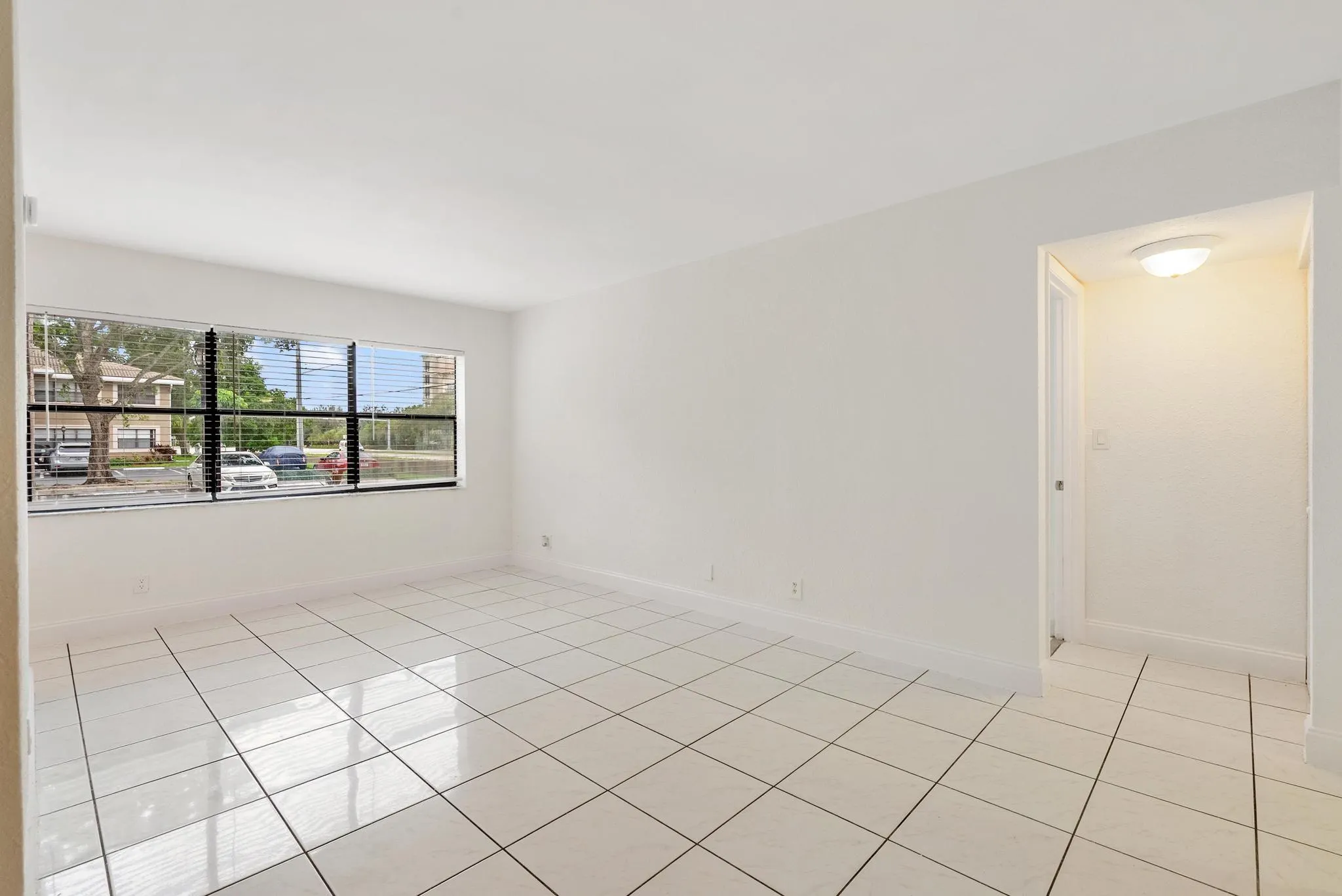 11583 NW 42nd ST, #11583