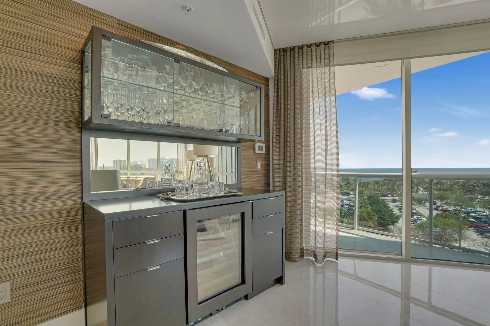 1 N Ocean Blvd, #506