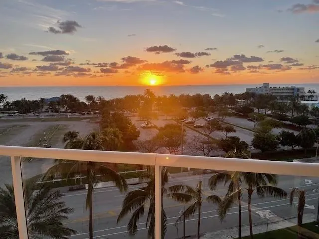 1 N Ocean Blvd, #506