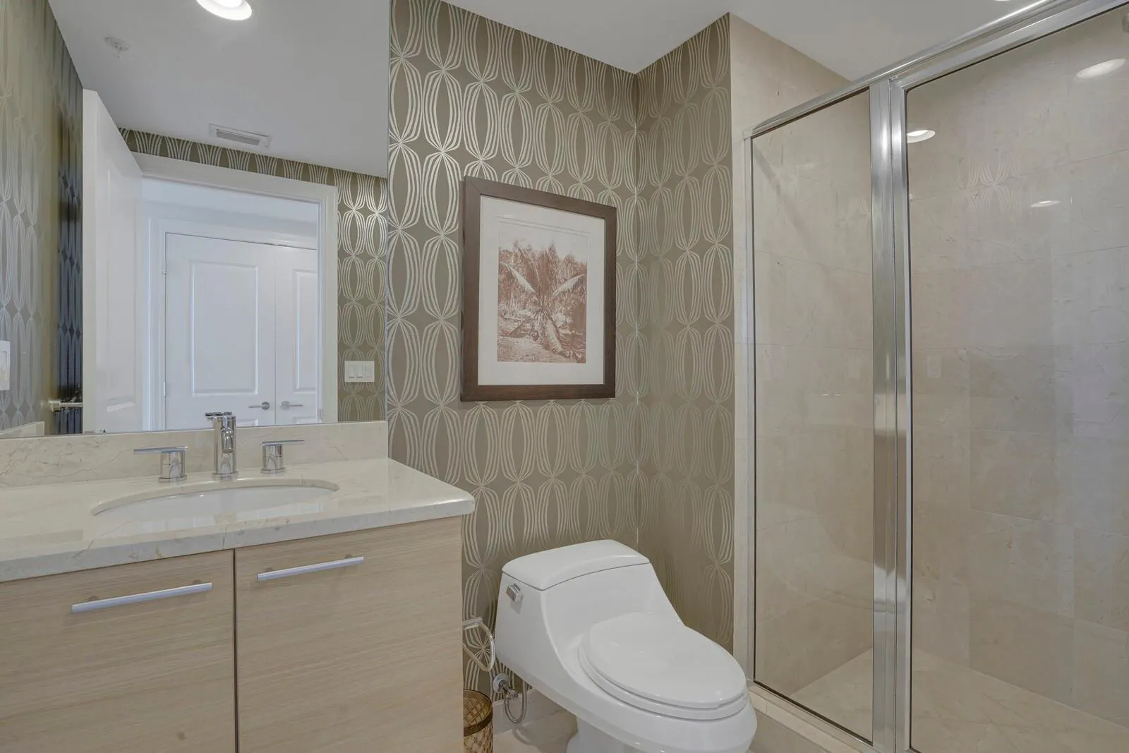 1 N Ocean Blvd, #506
