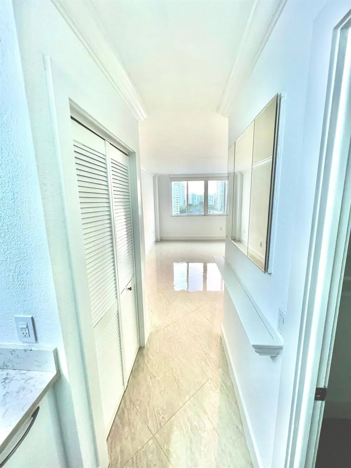 1345 Lincoln Rd, #1201