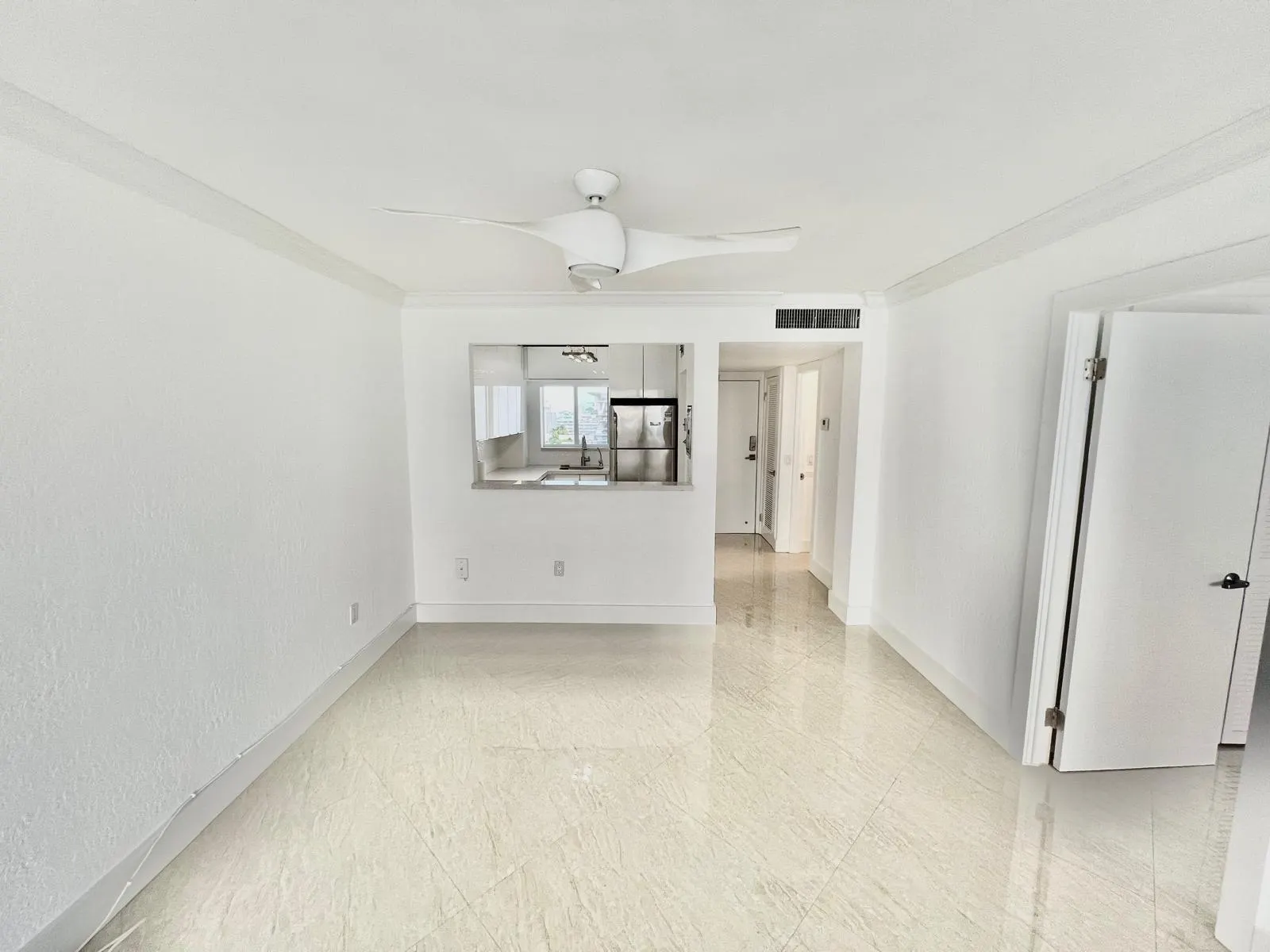 1345 Lincoln Rd, #1201