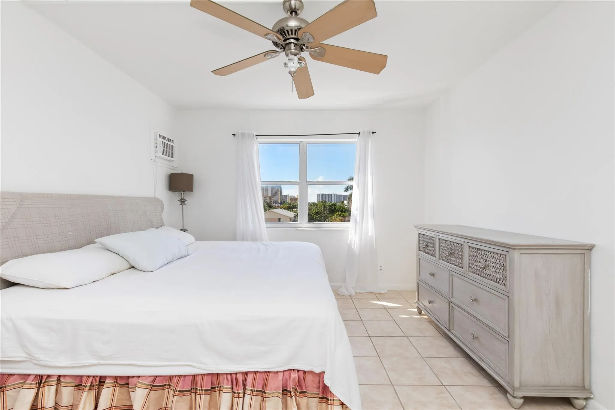 3201 NE 14th Street Cswy, #508