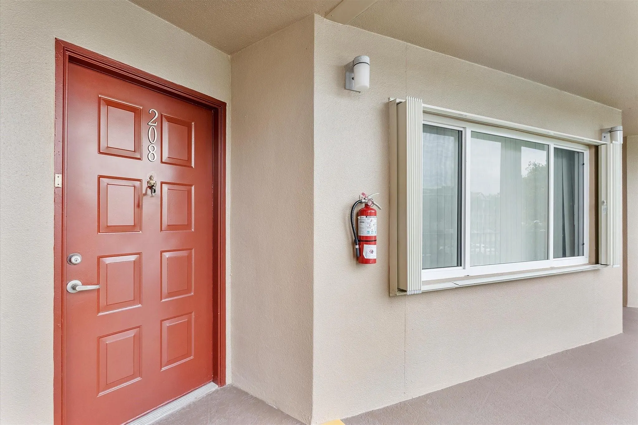 850 SW 138th Ave, #208D