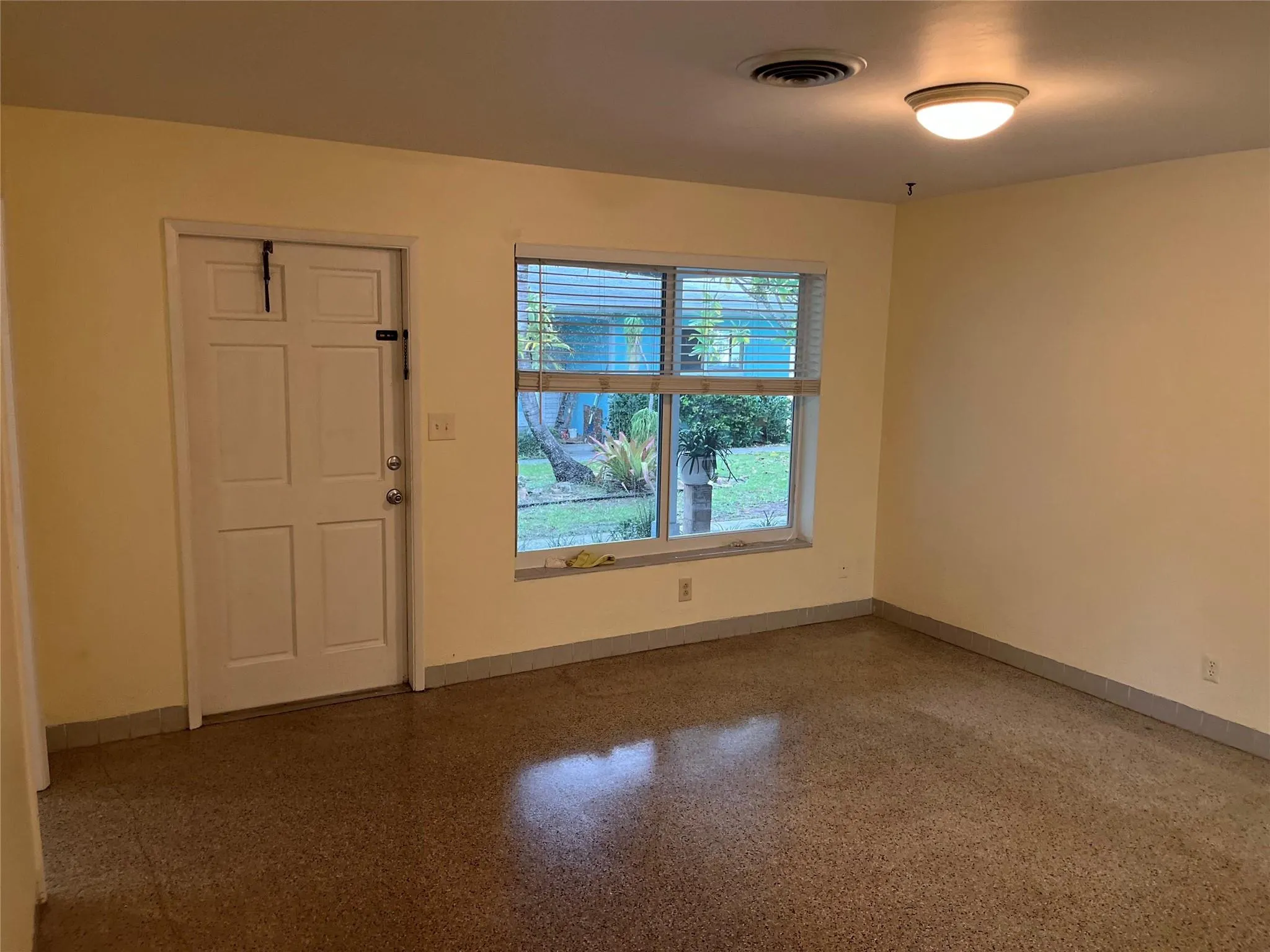 1408 NE 24th Ct