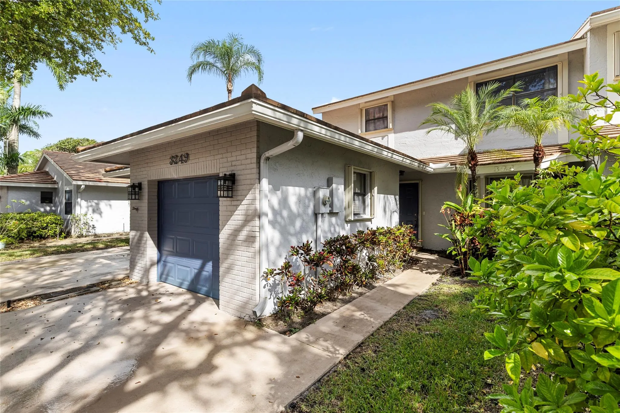3249 Deer Creek Lake Shore Dr, #32