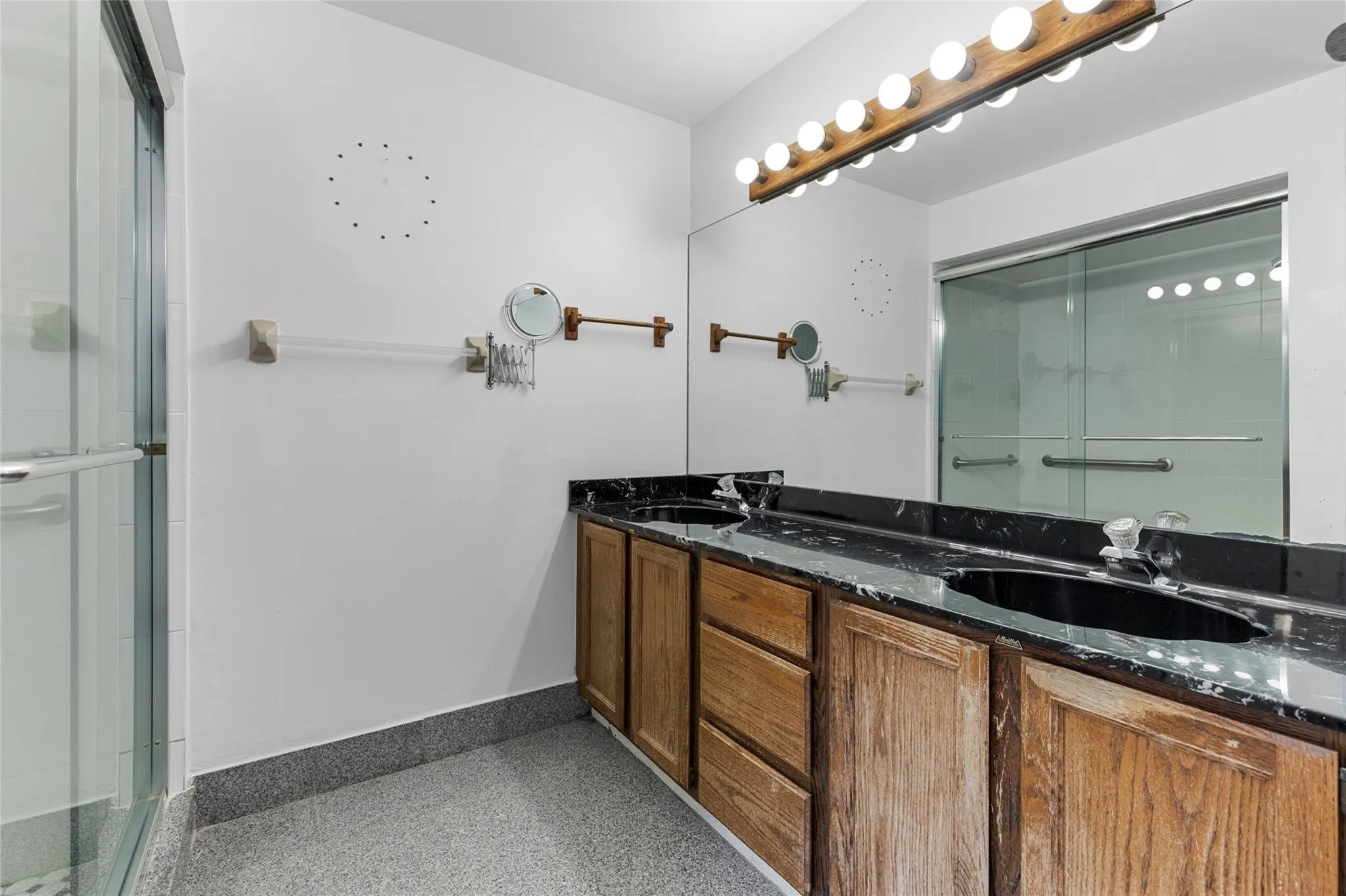 3249 Deer Creek Lake Shore Dr, #32