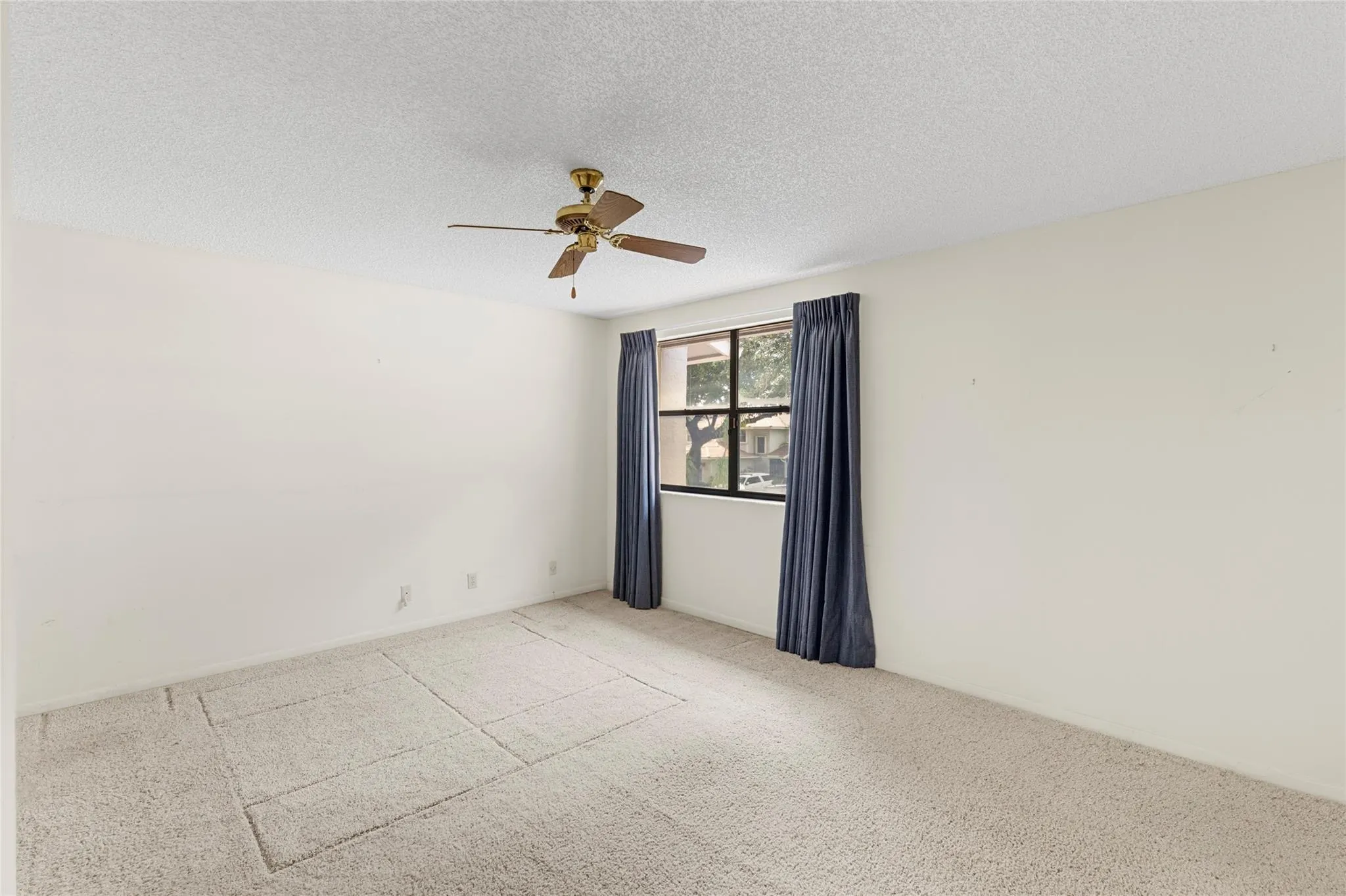 3249 Deer Creek Lake Shore Dr, #32