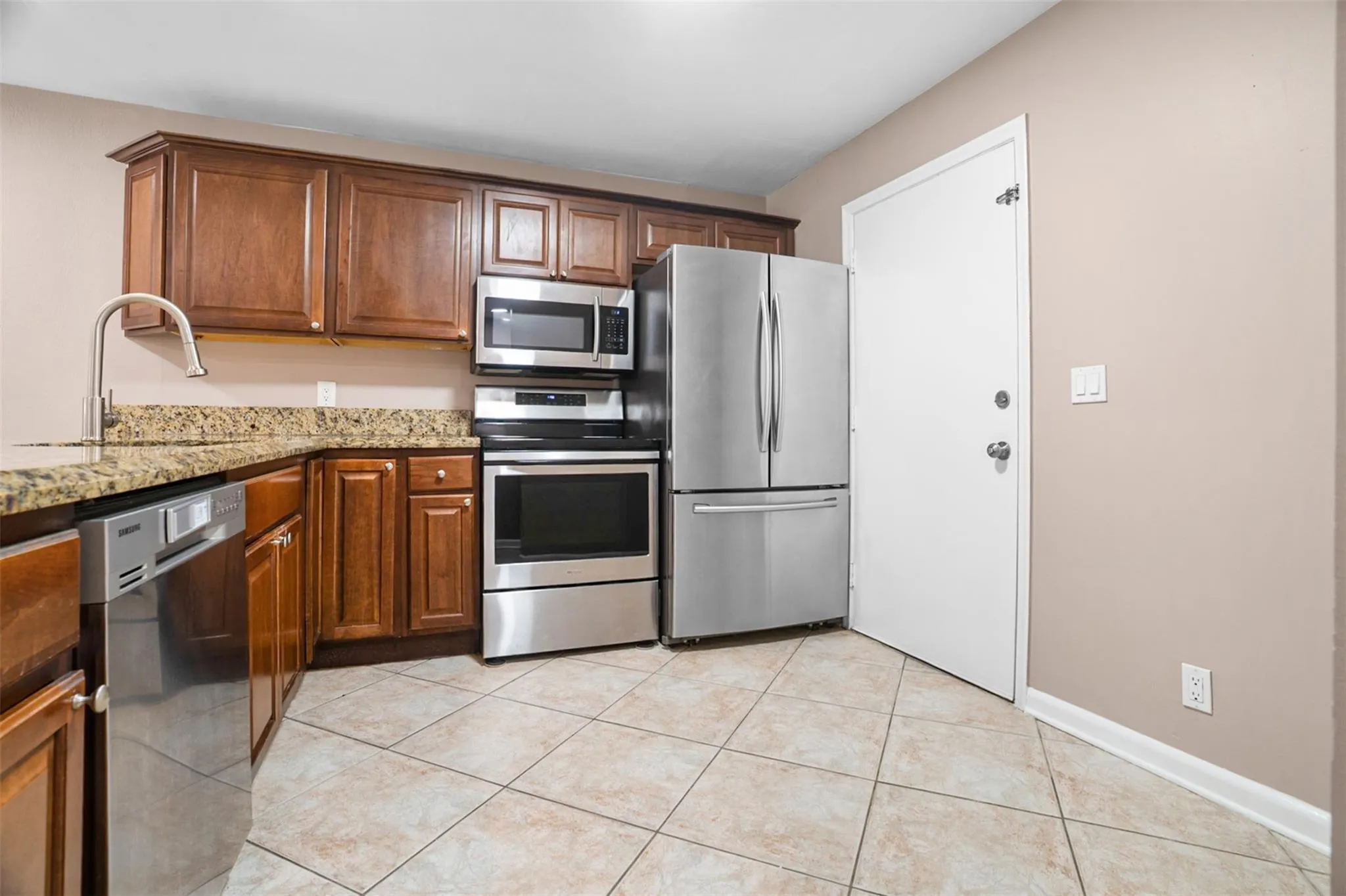 22615 SW 66th Ave, #112