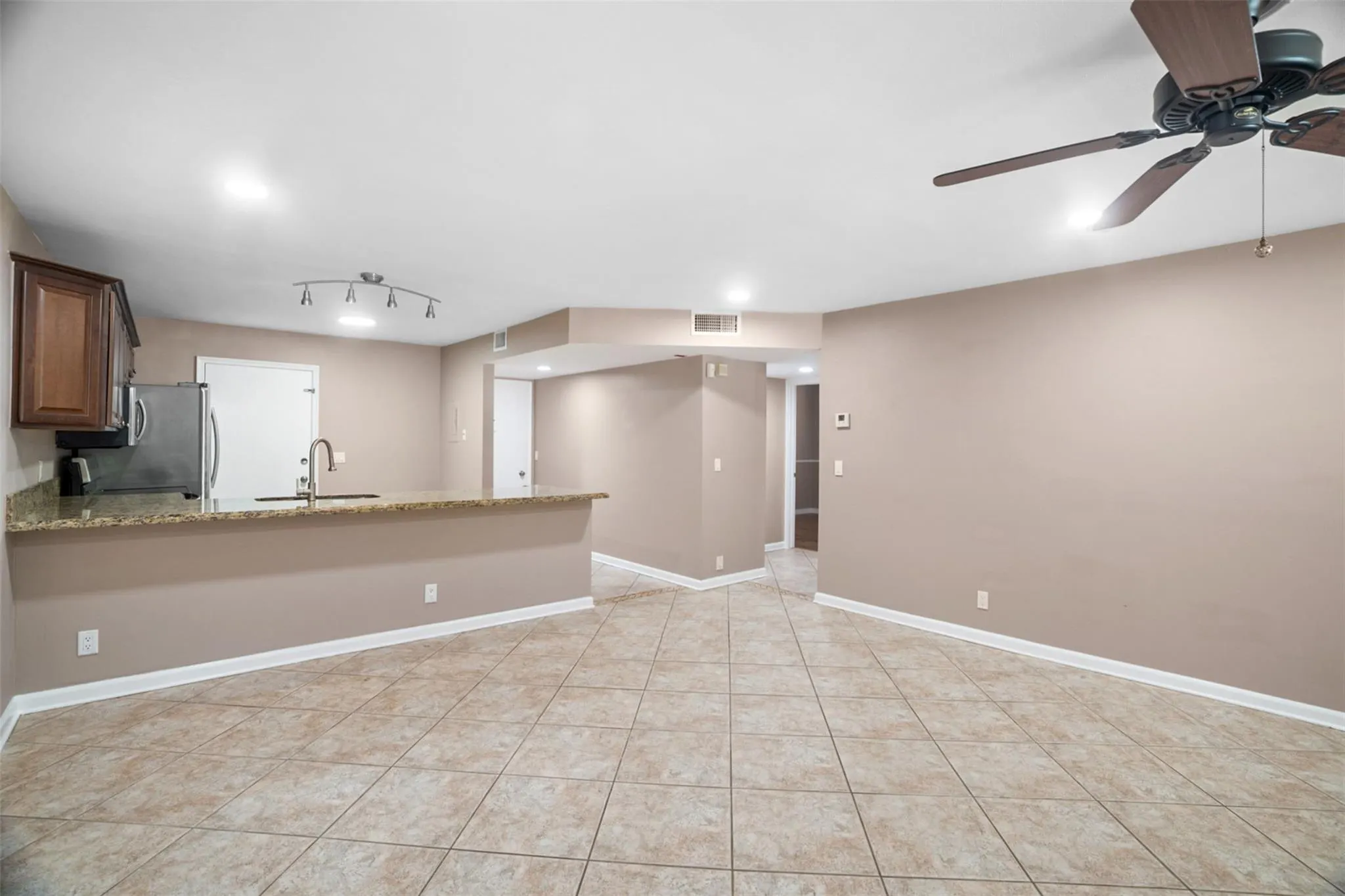22615 SW 66th Ave, #112