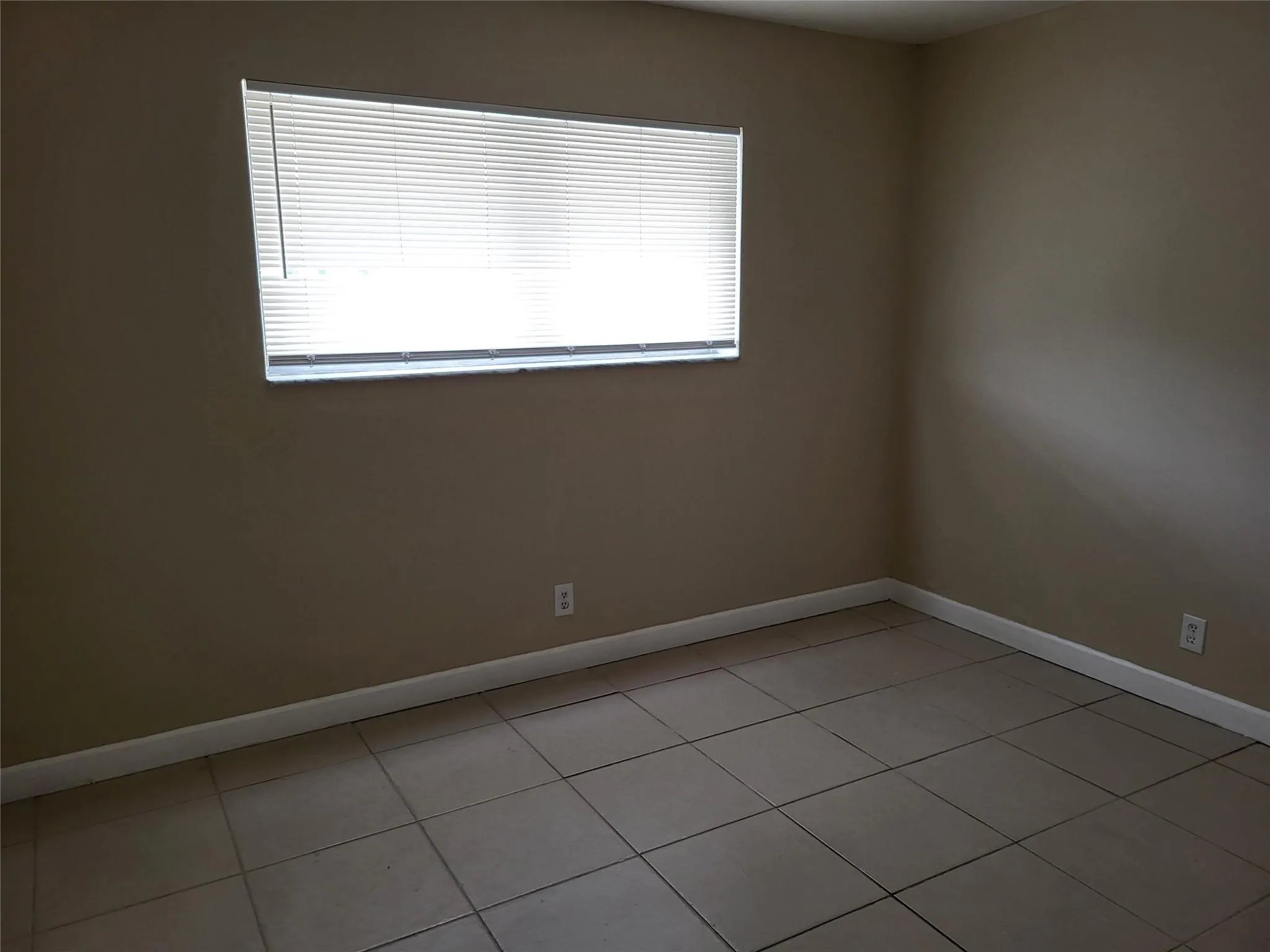 1501 Crescent Cir, #D35