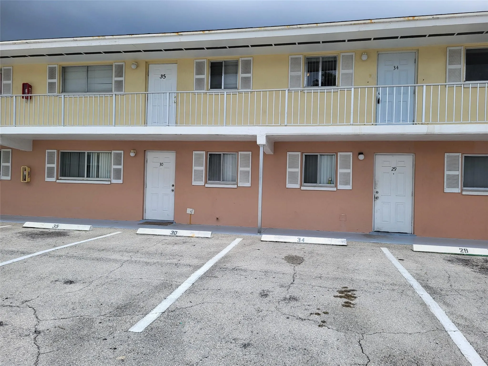 1501 Crescent Cir, #D35