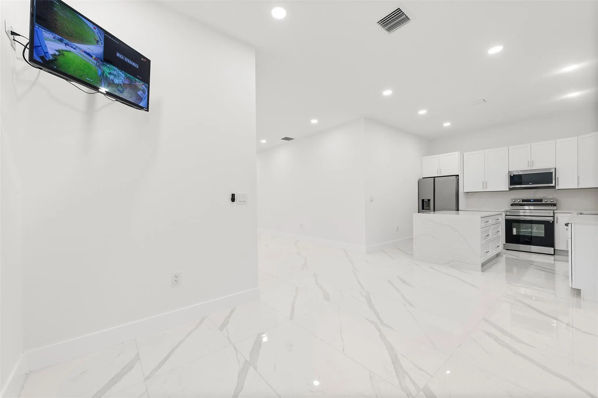 2407 NW 8th st