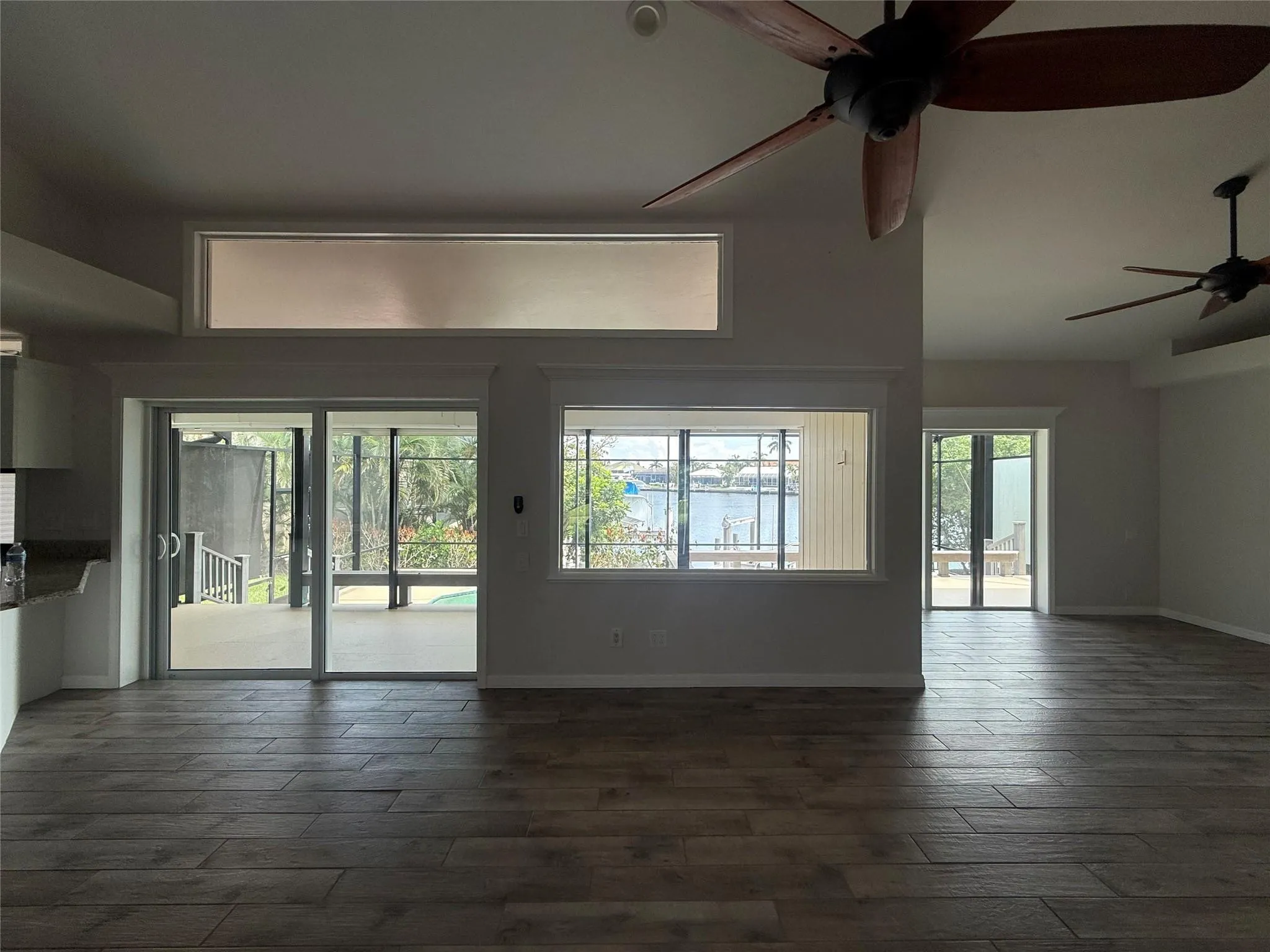 75 N Barfield Dr