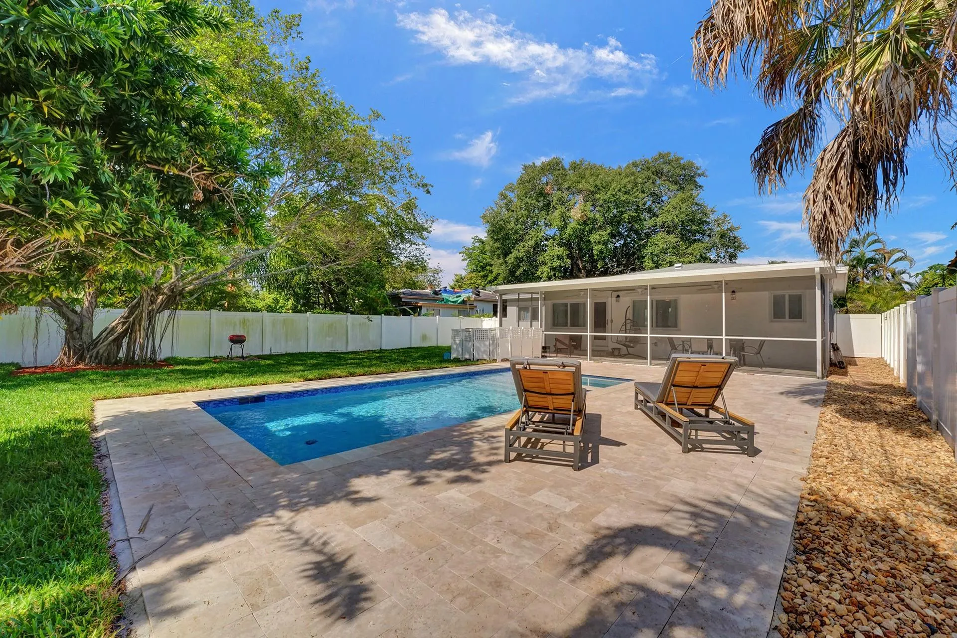 822 NW 6th Ave