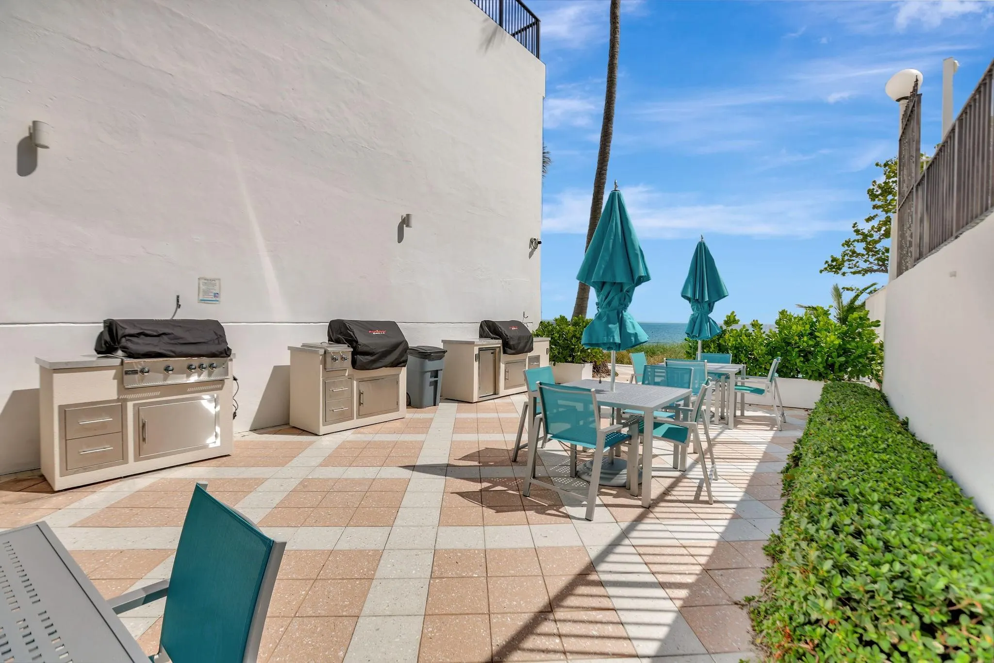 4280 Galt Ocean Dr, #14D