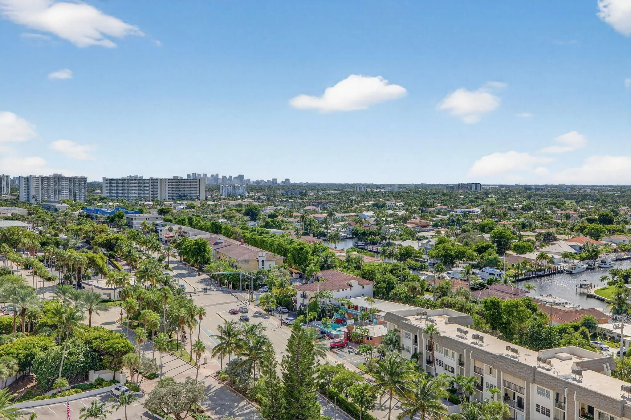 4280 Galt Ocean Dr, #14D