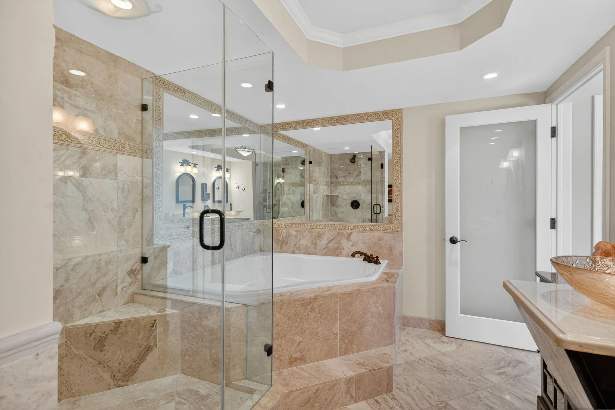 4280 Galt Ocean Dr, #14D