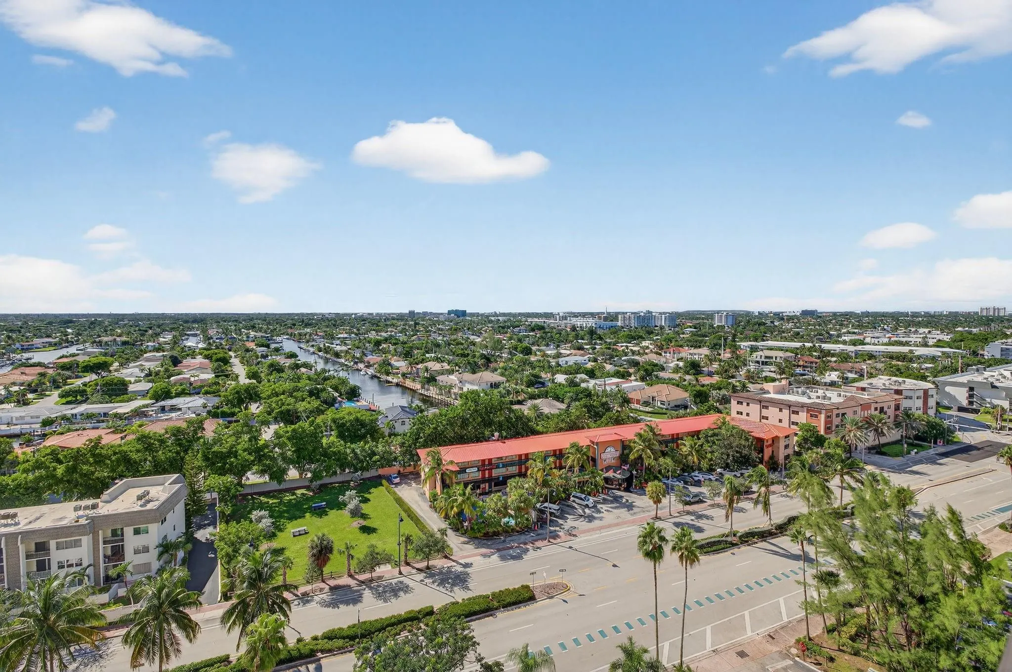 4280 Galt Ocean Dr, #14D