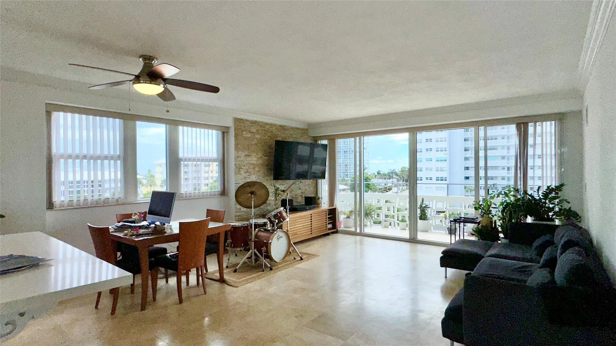 1900 S Ocean Dr, #502