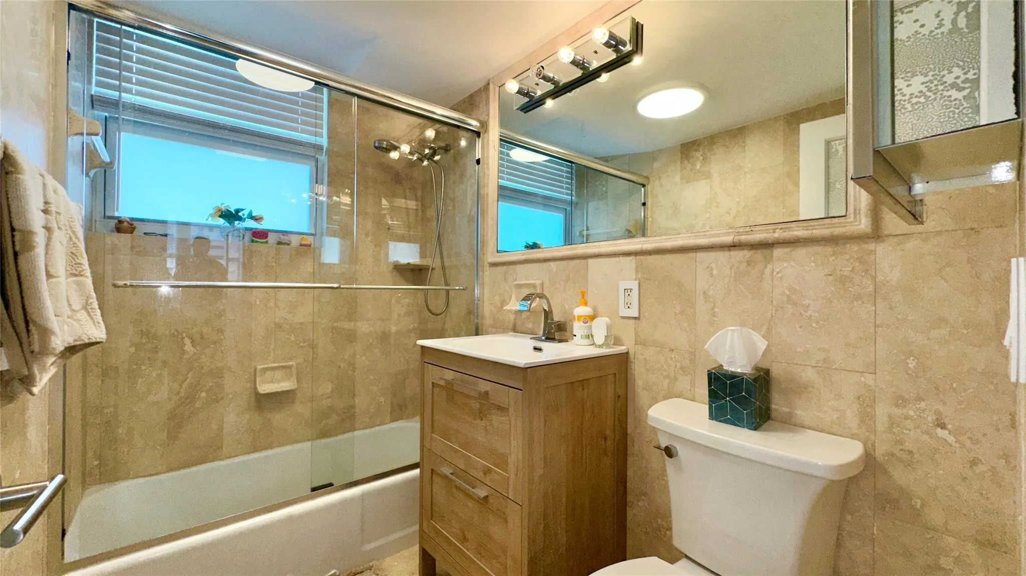 1900 S Ocean Dr, #502