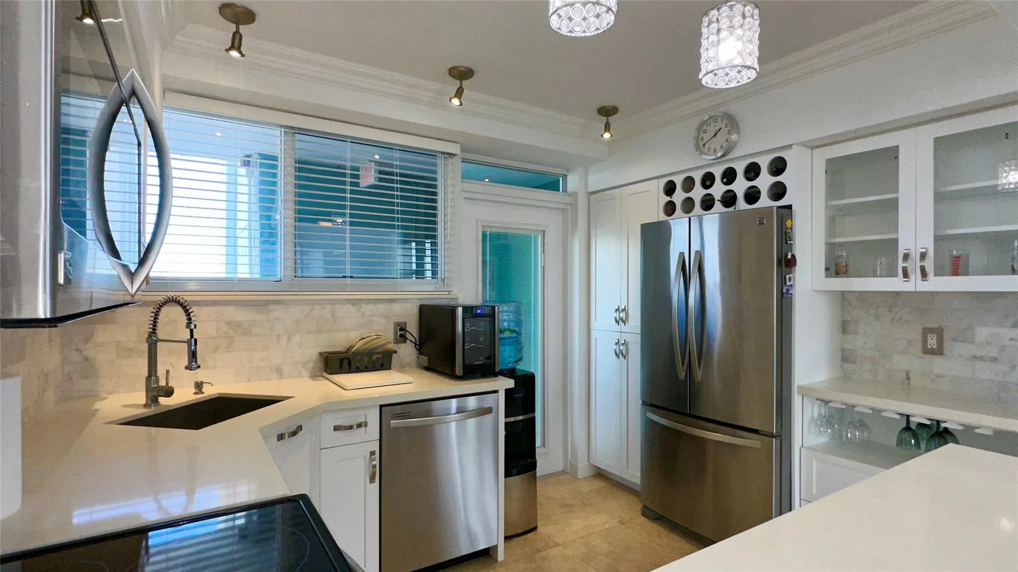1900 S Ocean Dr, #502