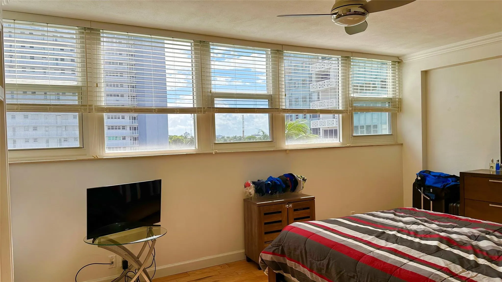 1900 S Ocean Dr, #502