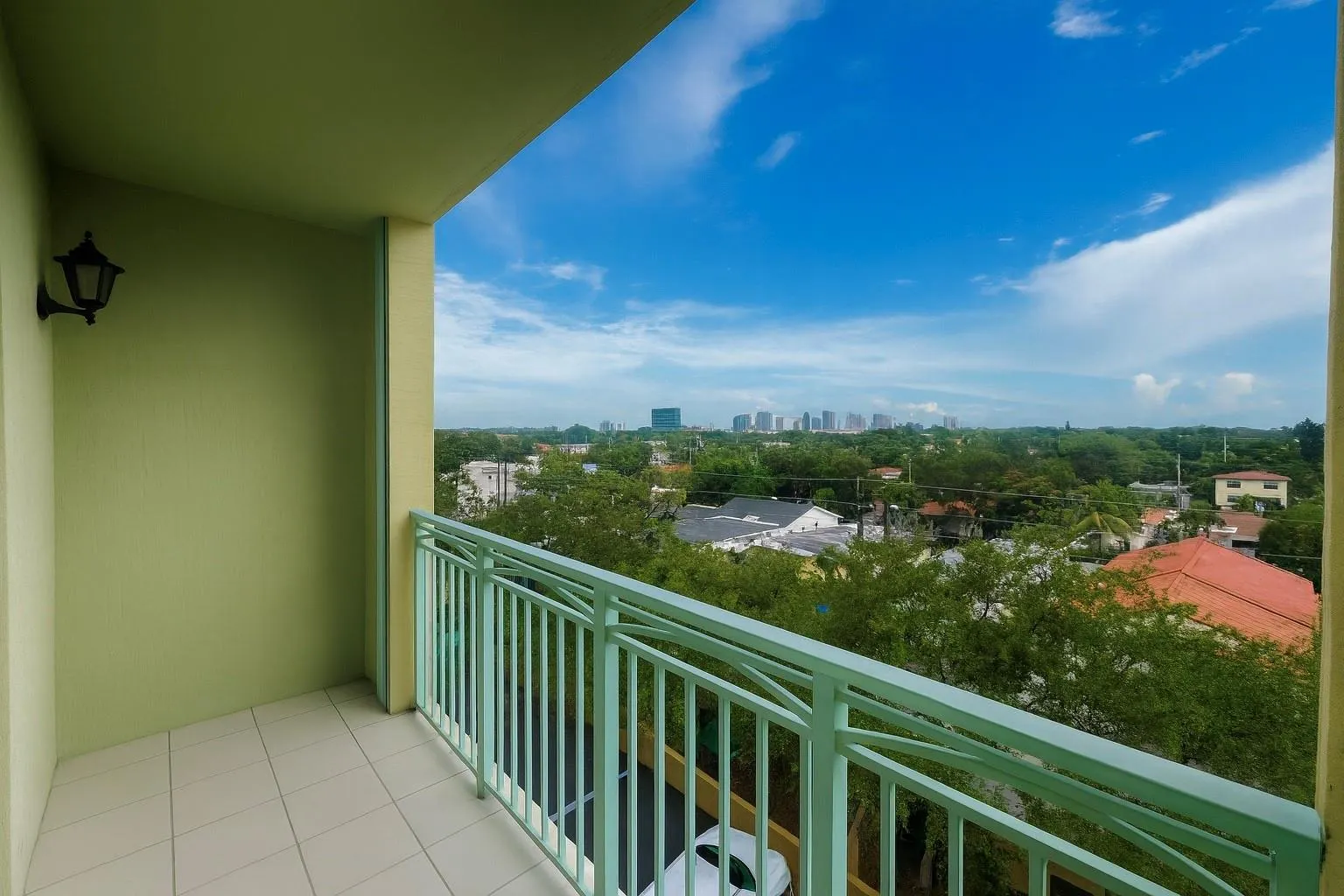 3500 Coral Way, #603