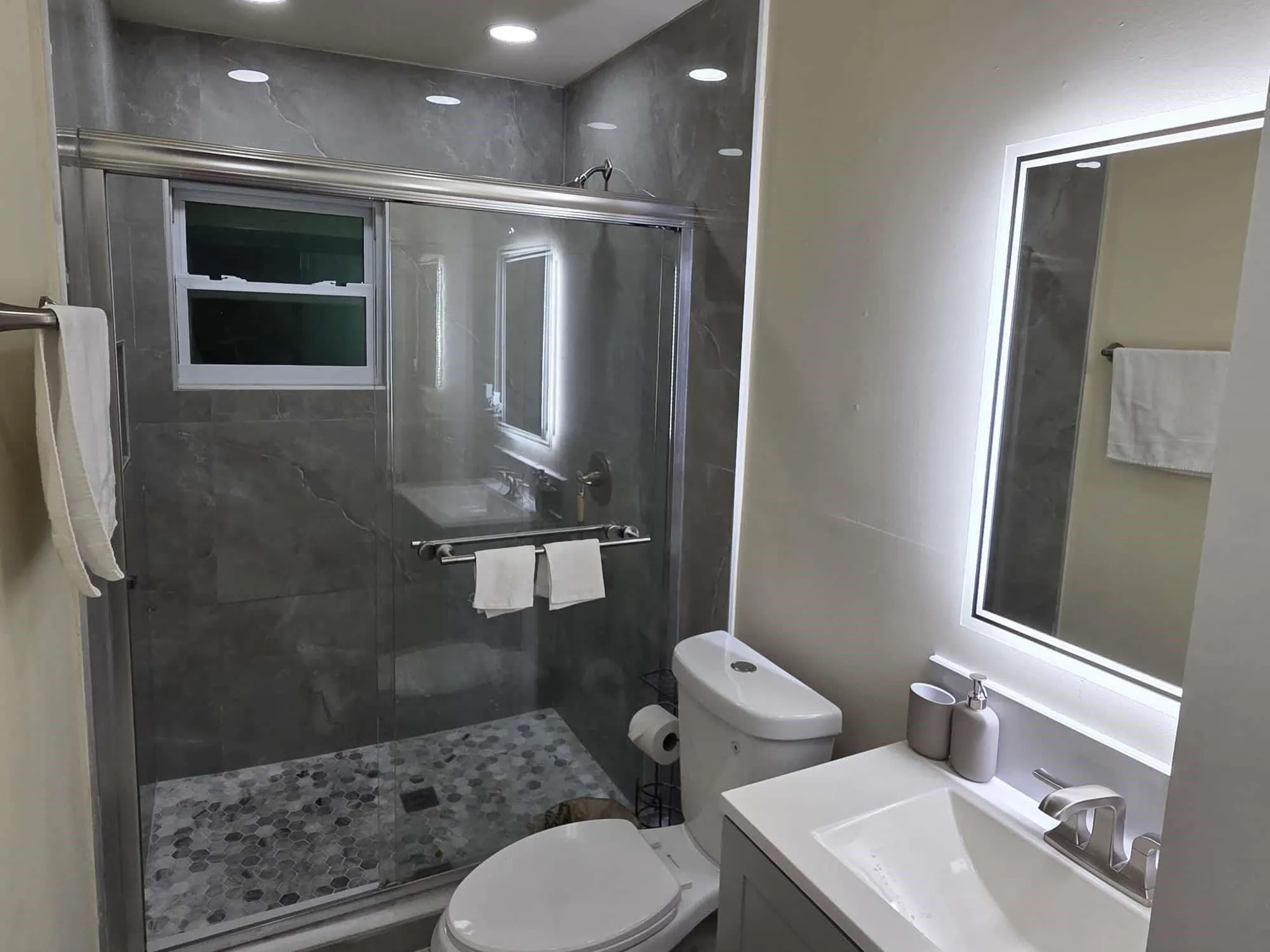 2310 NW 60th Ter