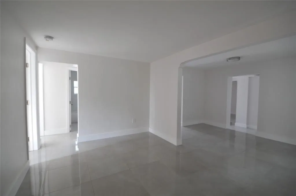2340 NW 99th Ter