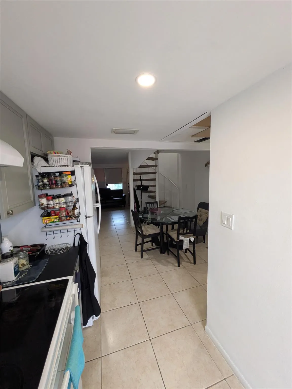4121 NW 26th St, #T14