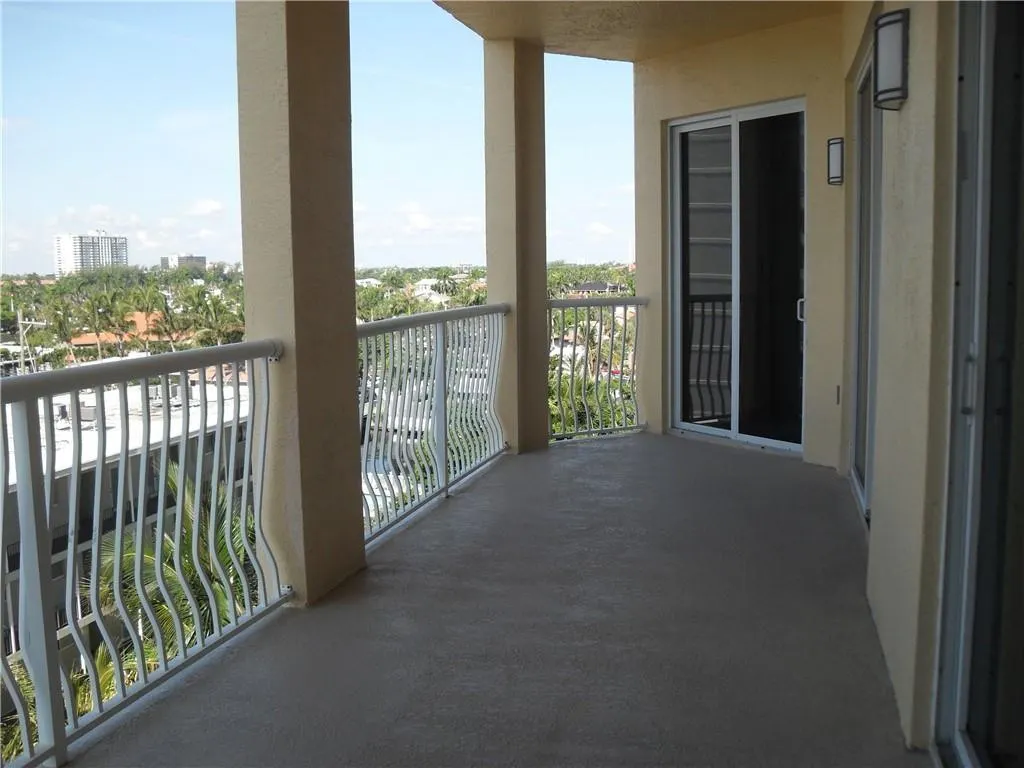 1395 S OCEAN BL, #503