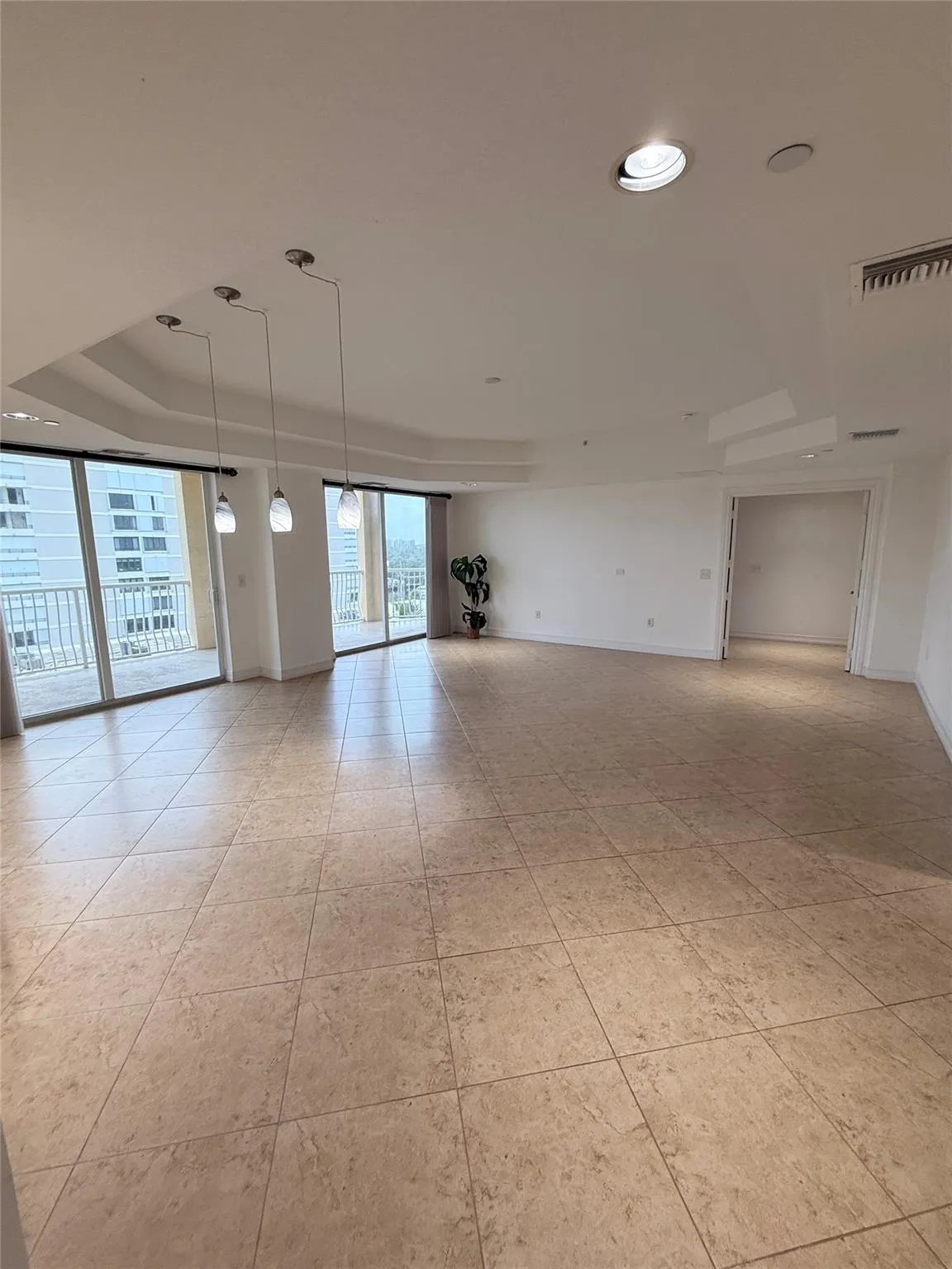 1395 S OCEAN BL, #503