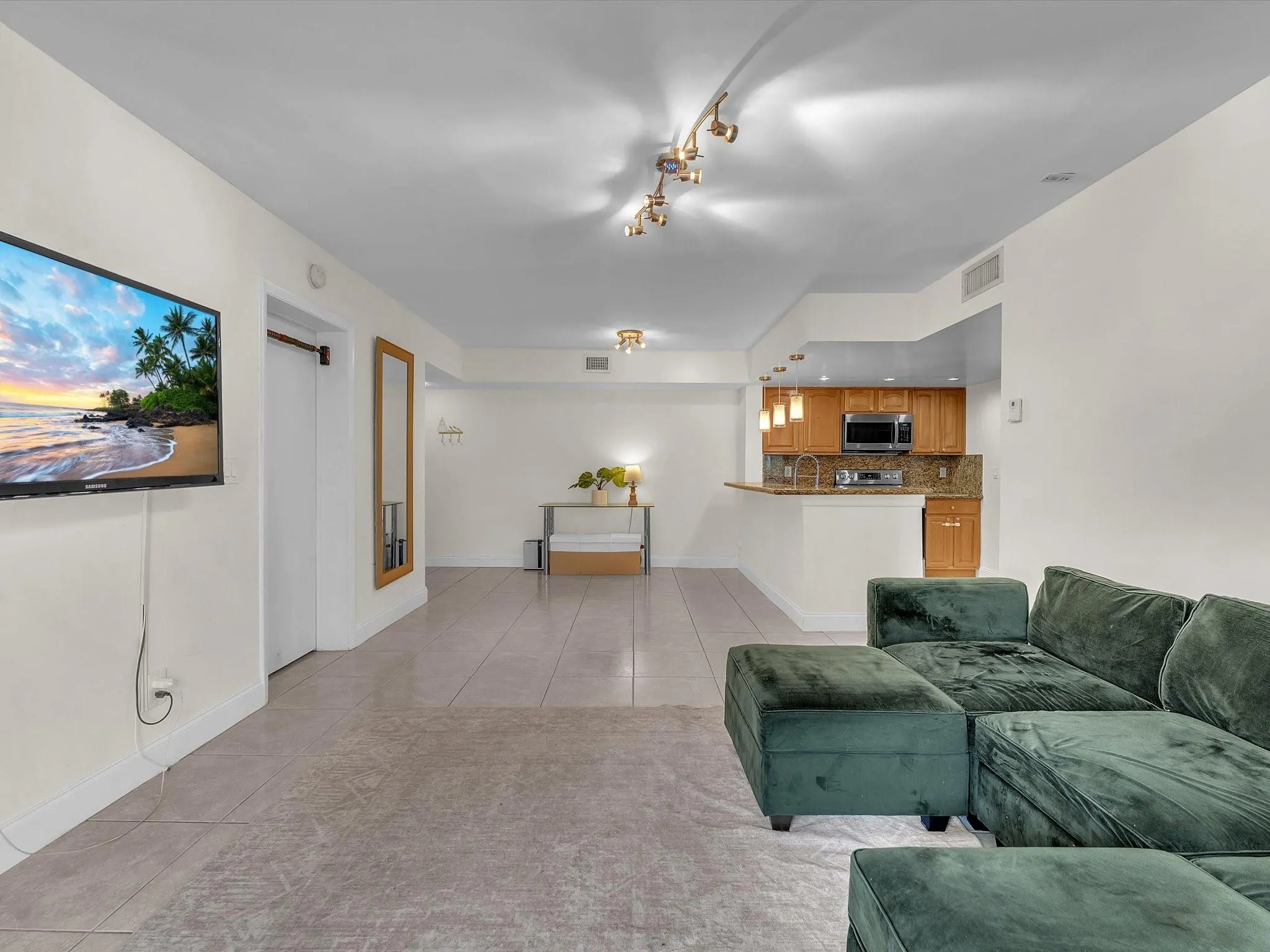 9022 W Atlantic Blvd, #213