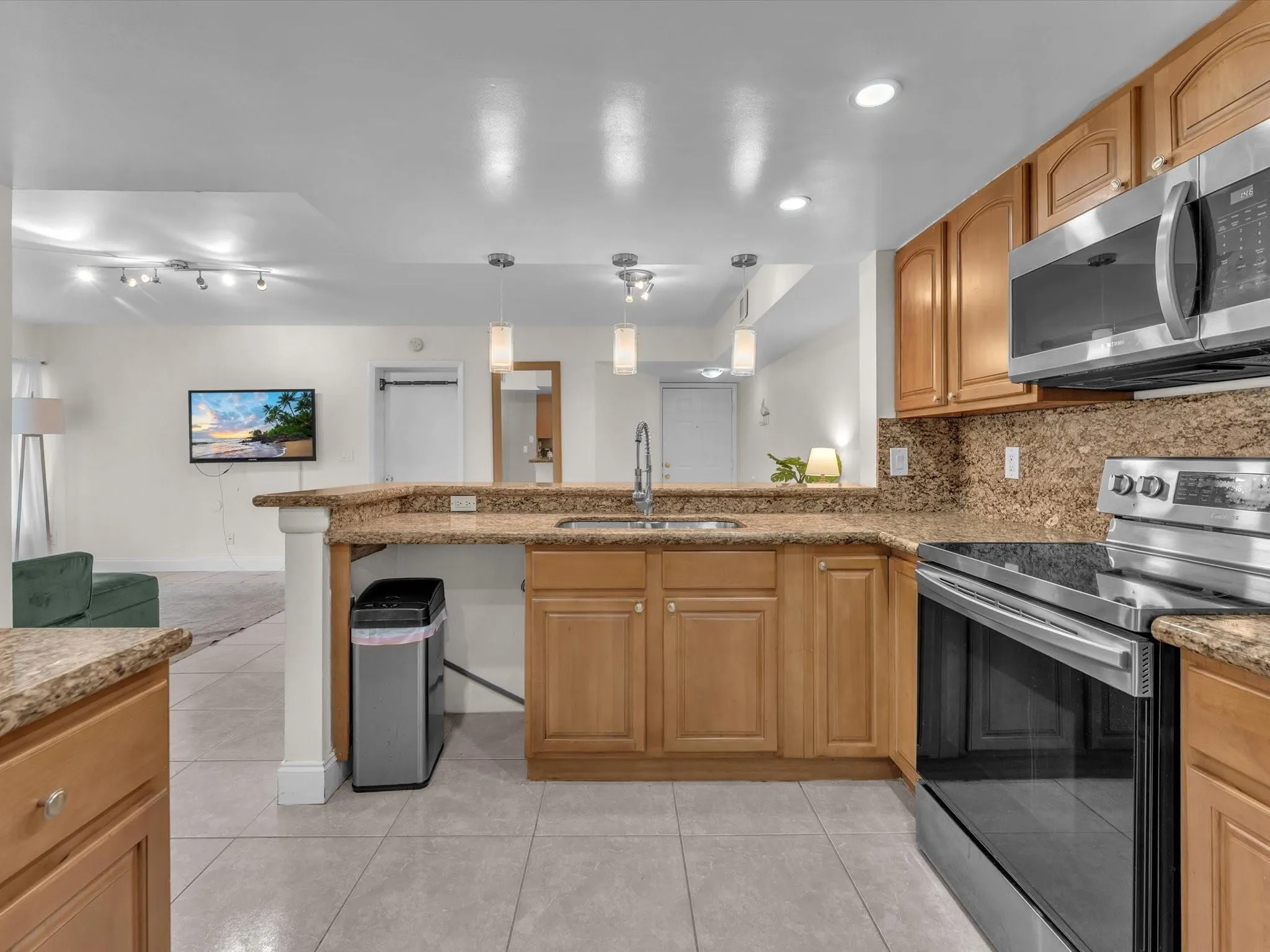 9022 W Atlantic Blvd, #213