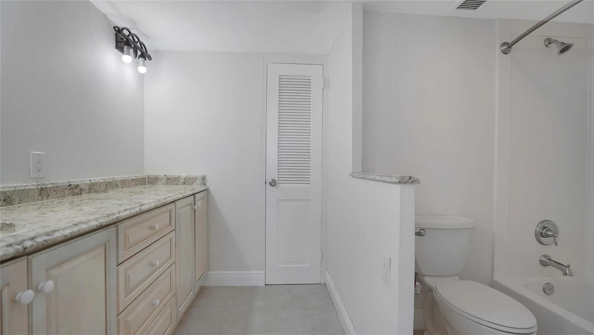3430 GALT OCEAN DR, #504
