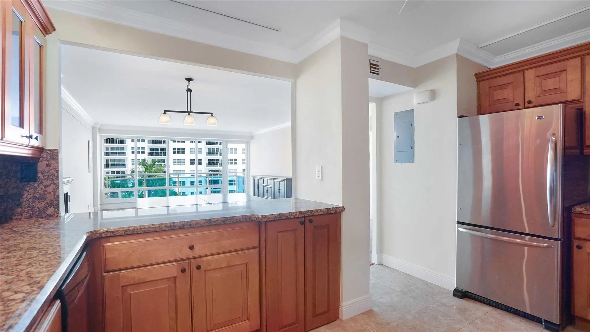3430 GALT OCEAN DR, #504