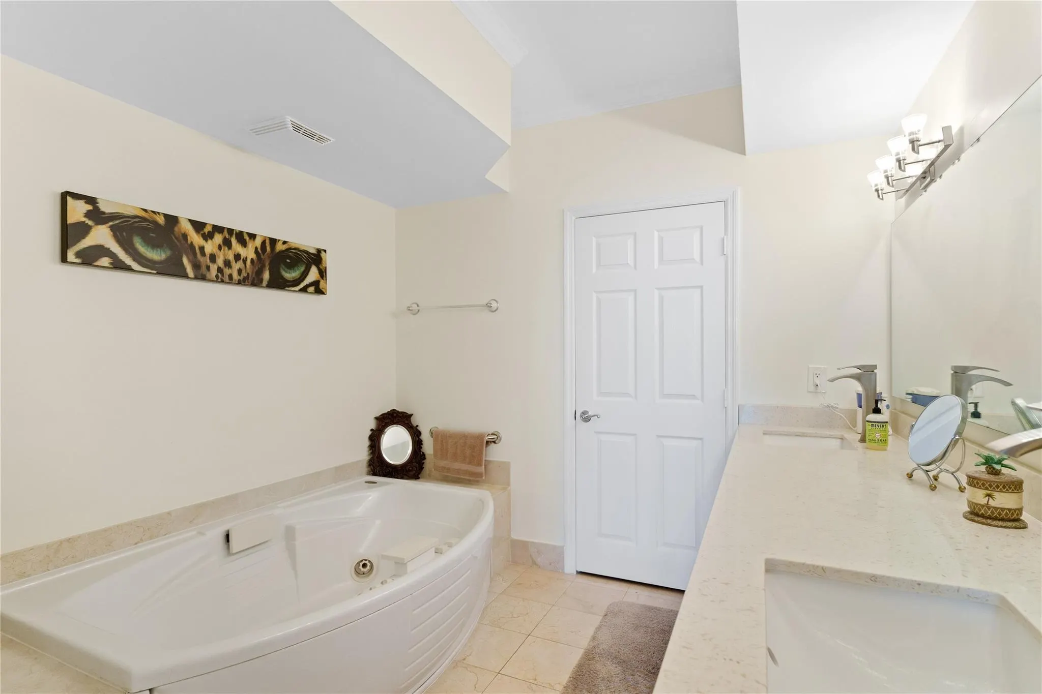 3200 N Ocean Blvd, #1602