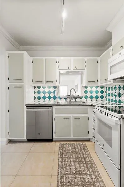 6000 N Ocean Blvd, #6A