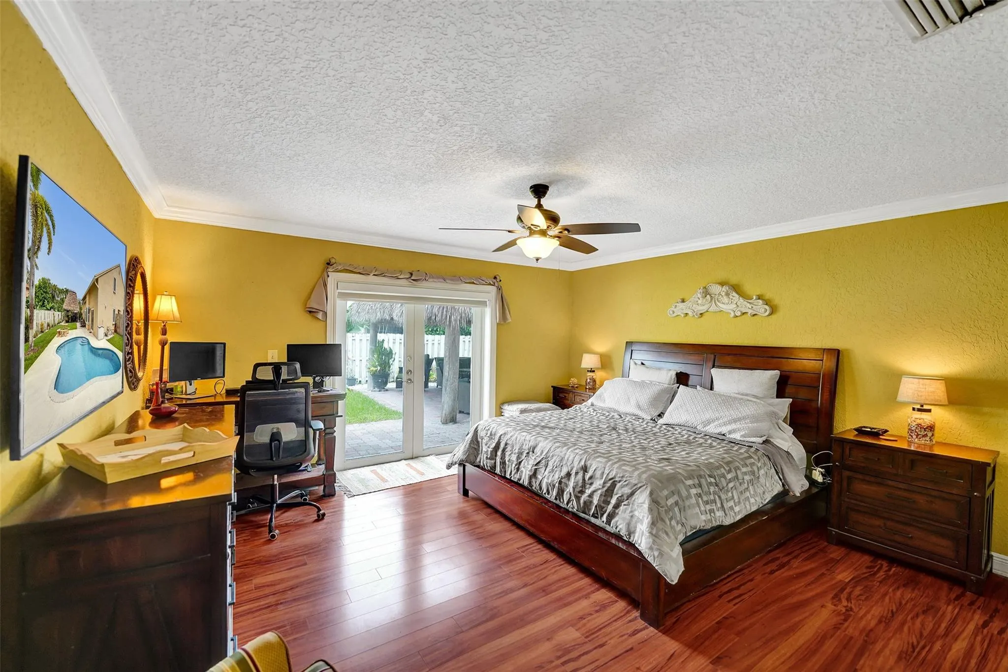 14580 Fairfax Pl