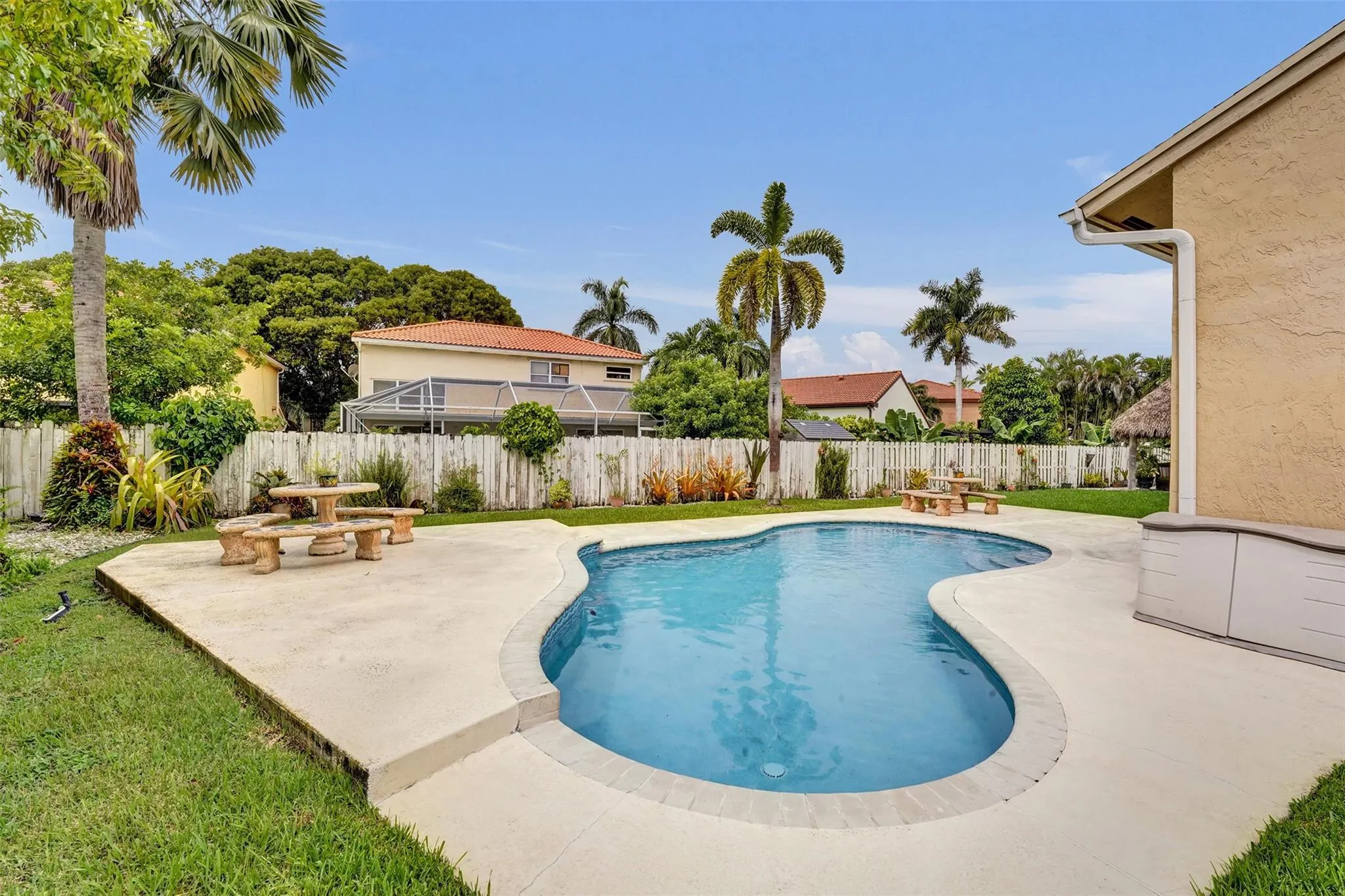 14580 Fairfax Pl