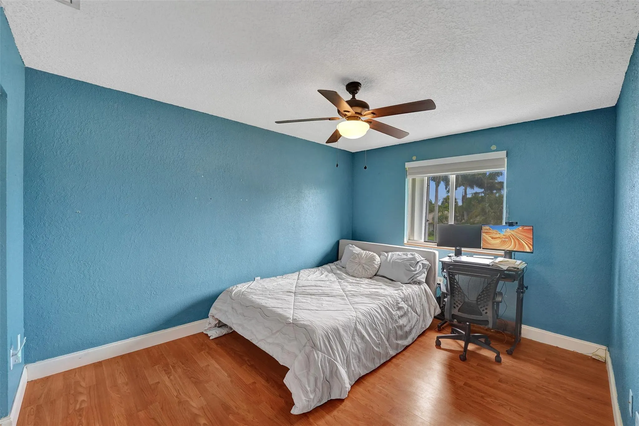 14580 Fairfax Pl