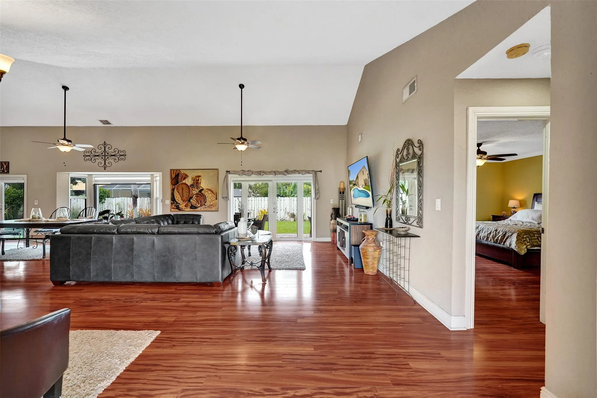 14580 Fairfax Pl