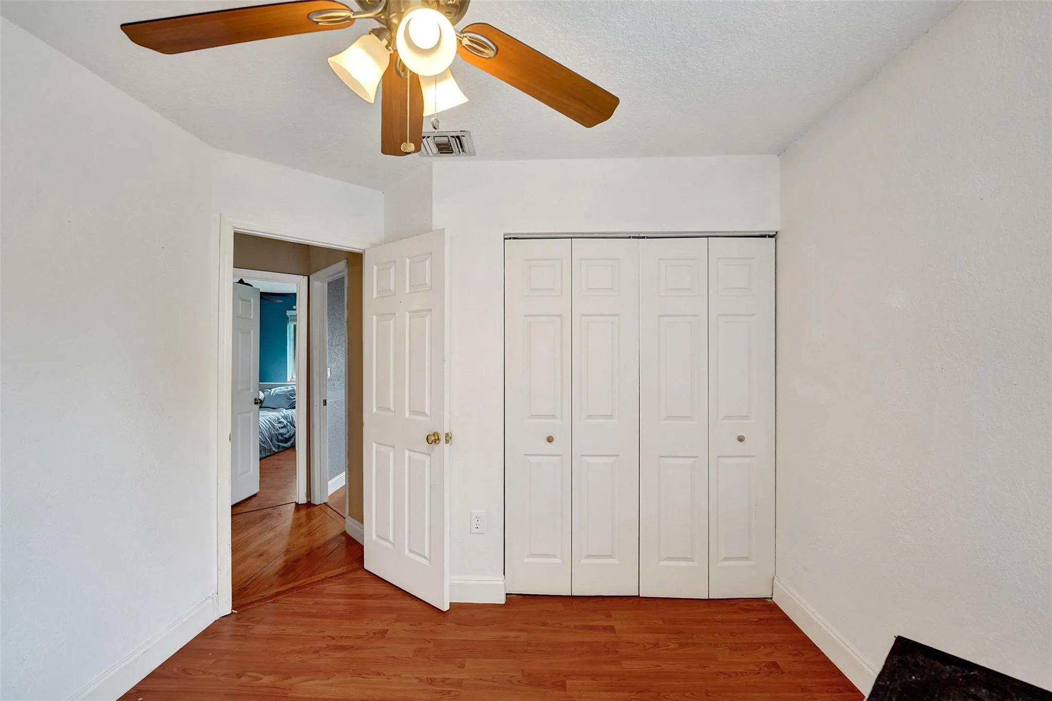 14580 Fairfax Pl