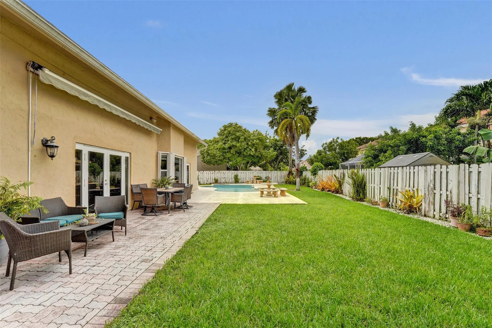 14580 Fairfax Pl