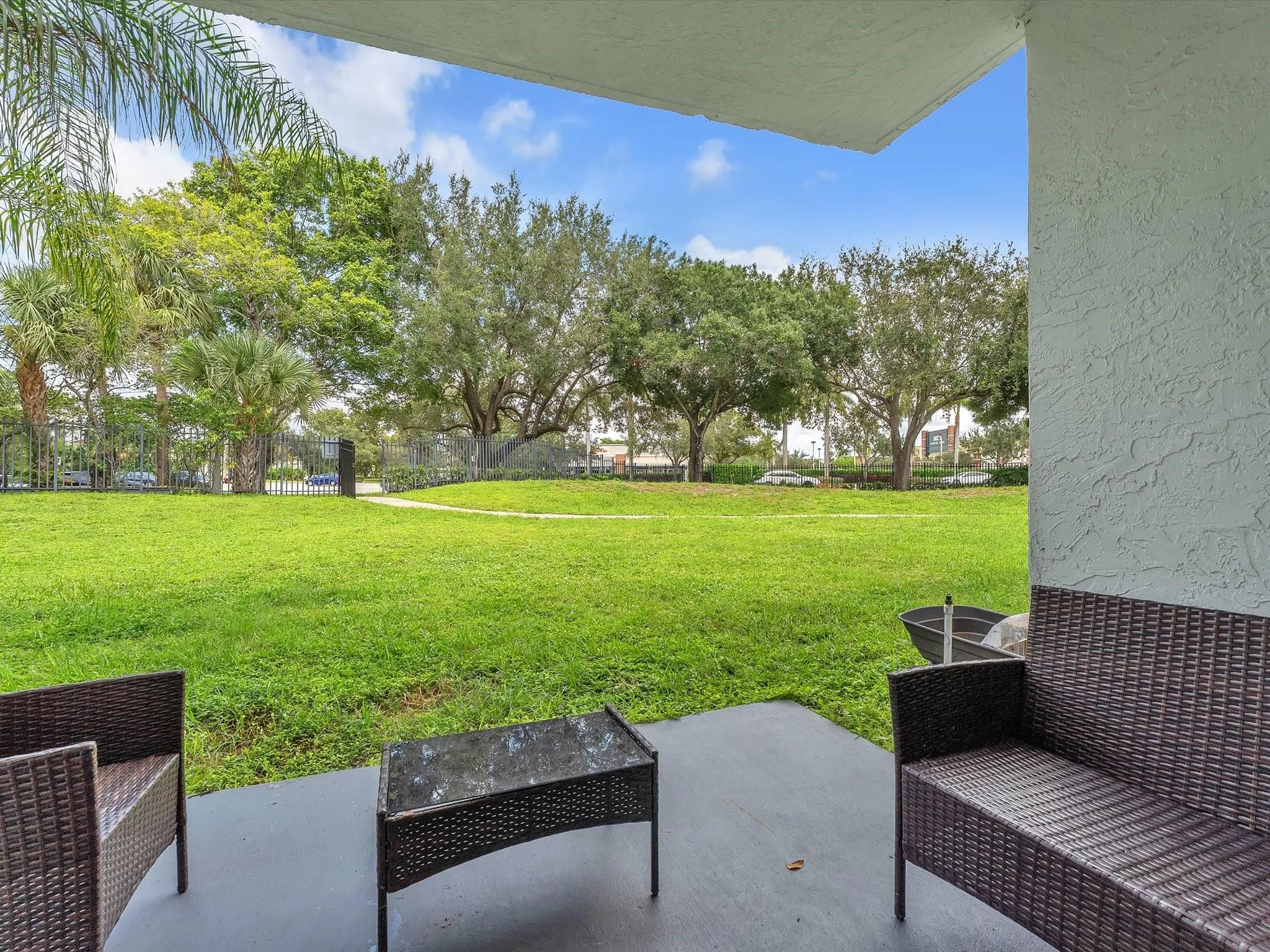 9022 W Atlantic Blvd, #213