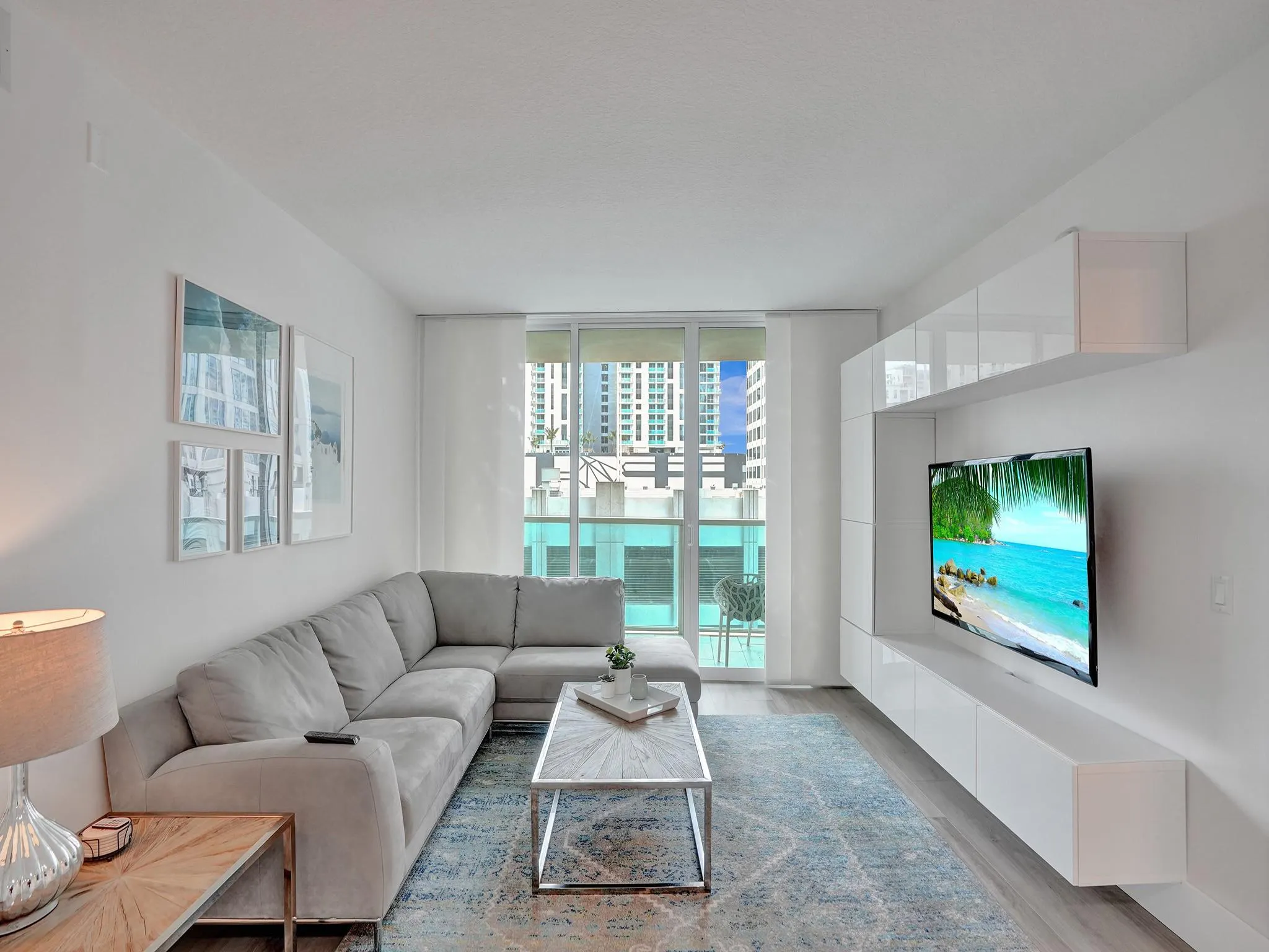 350 SE 2nd St, #740