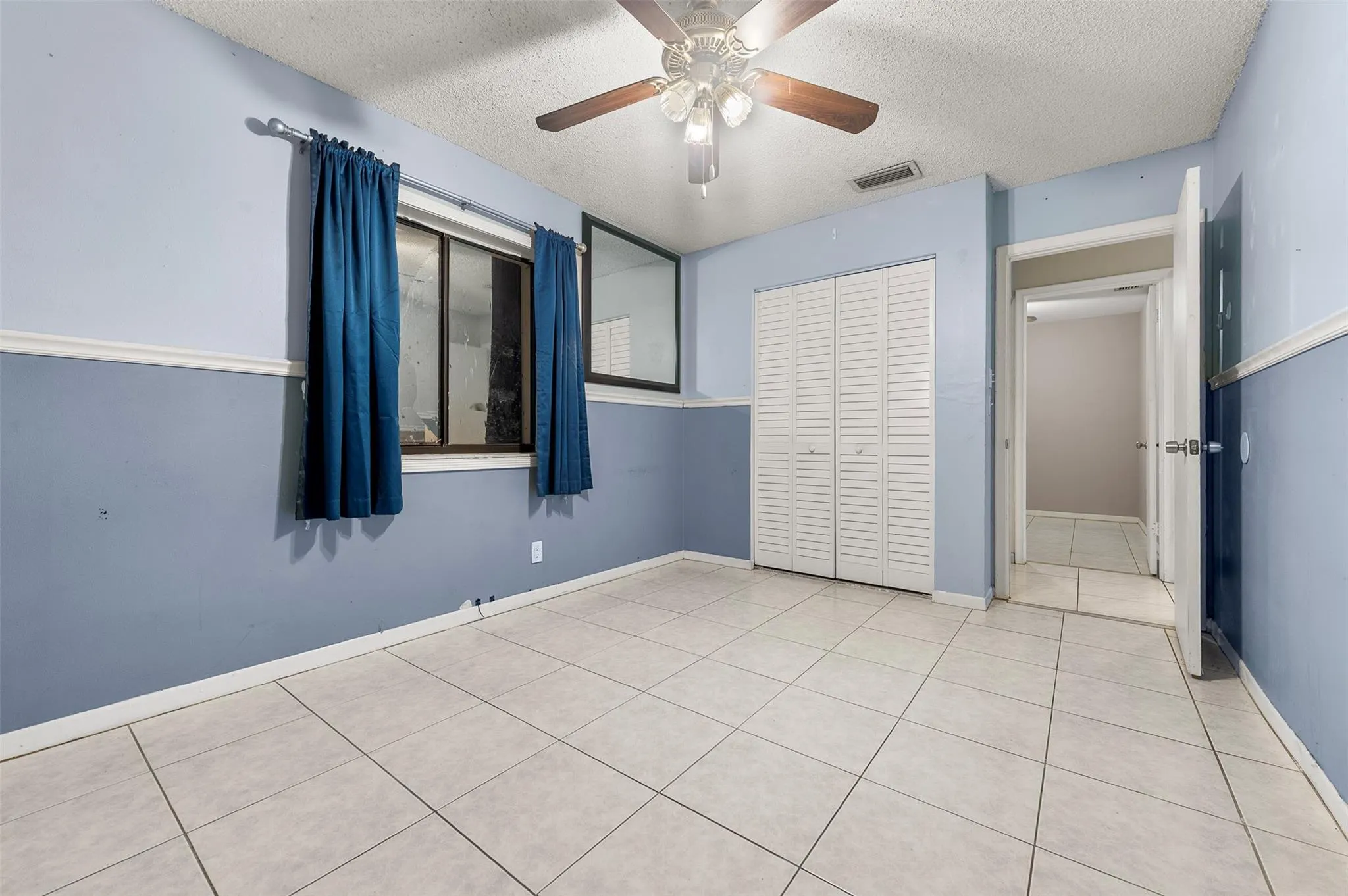 2803 NW 108th Ter