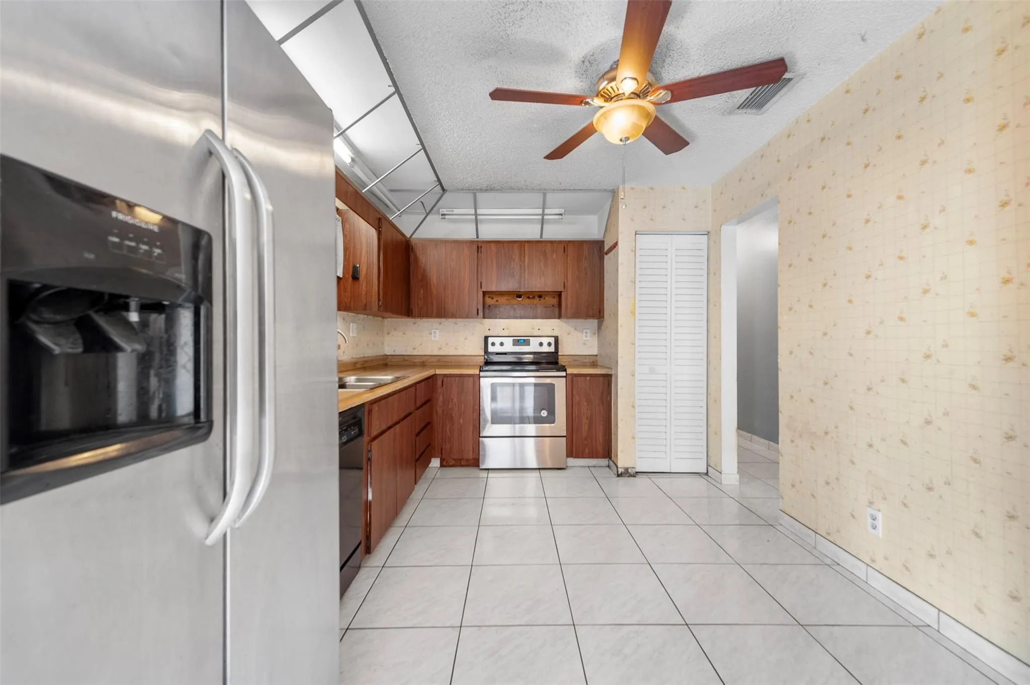 2803 NW 108th Ter