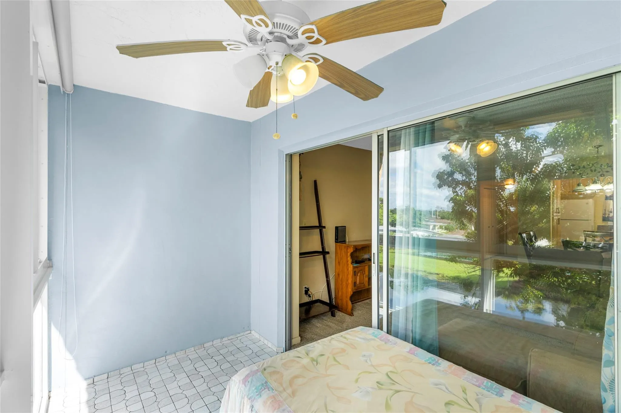 9370 SUNRISE LAKES, #306